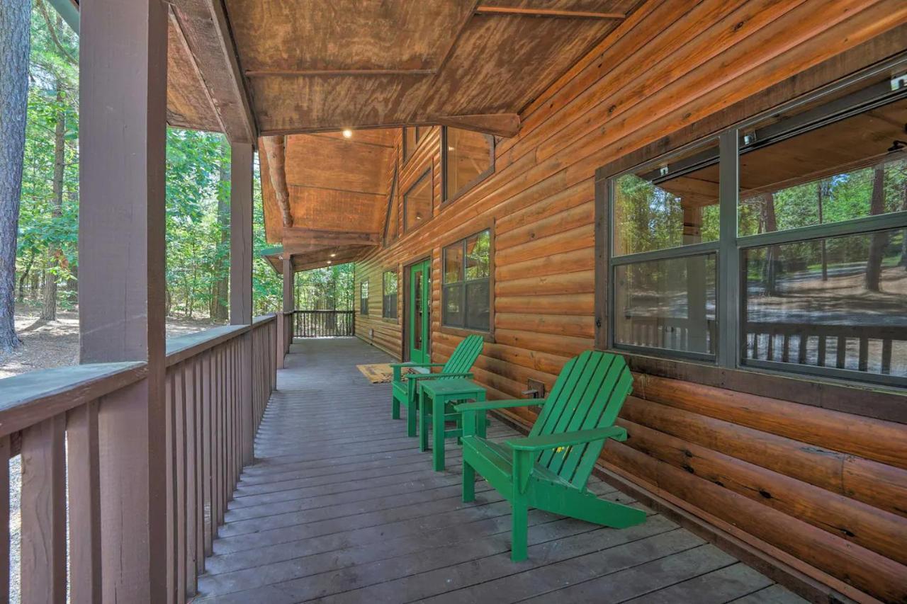 The Eastwood Spacious Retreat With 4 King En-Suites - Hot Tub - Pet-Friendly - Cozy Fire Pit - Prime Location - Multi-Family Broken Bow Dış mekan fotoğraf